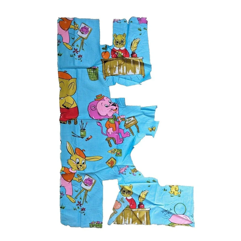 VTG Childrens Novelty Print Fabric Remnants Polished Cotton Cute Cartoon Animals